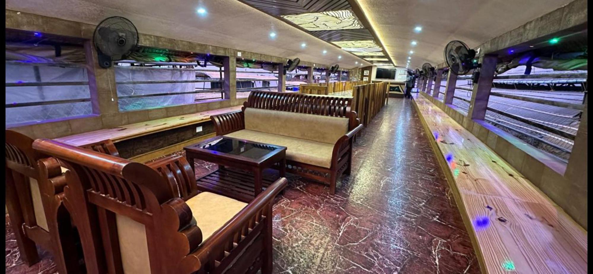 Victoria Houseboats Hotel Alappuzha Exterior photo